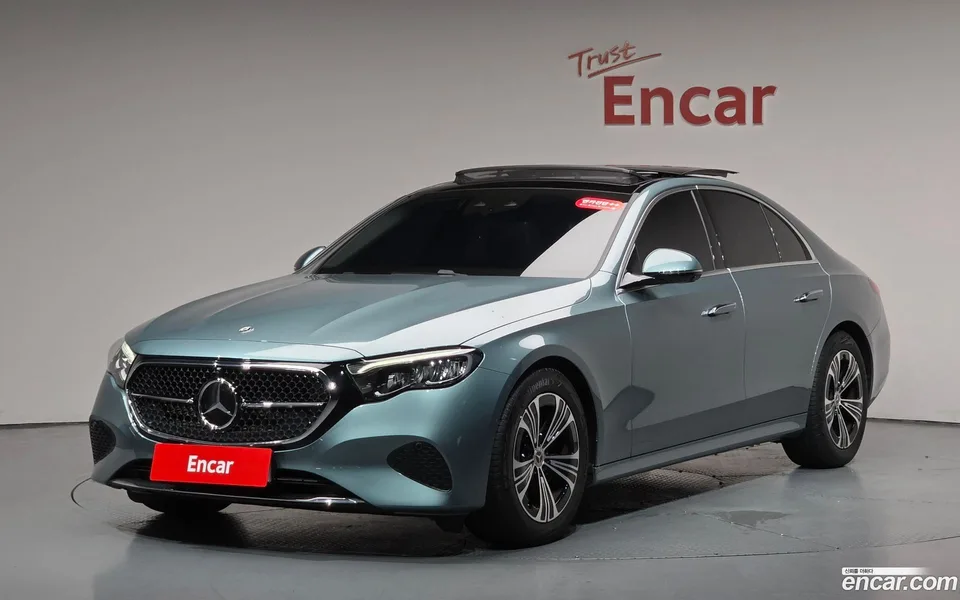 Mercedes-Benz E-Class E200 2025 — photo 1, buy with delivery to Moscow
