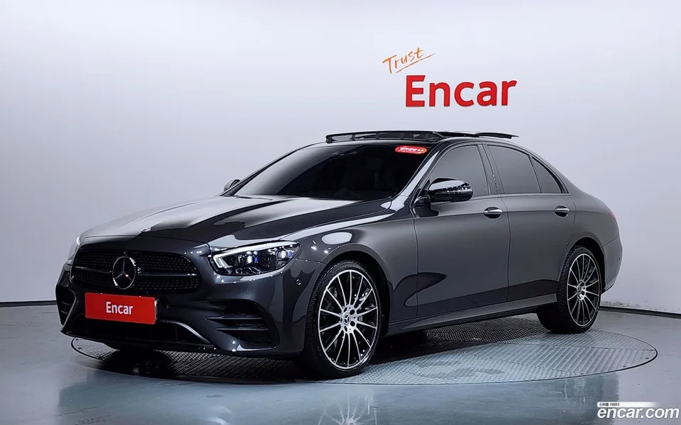 Mercedes-Benz E-Class E350 4MATIC AMG Line 2023 — photo 1, buy with delivery to Moscow