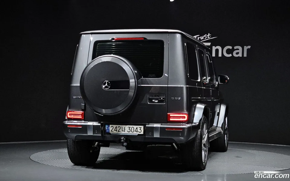 Mercedes-Benz G-Class (W463b) AMG G63 2023 — thumbnail 4