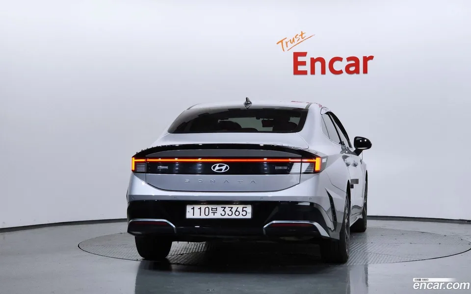 Hyundai Sonata The Edge 2.0 LPG() 2025 — thumbnail 4