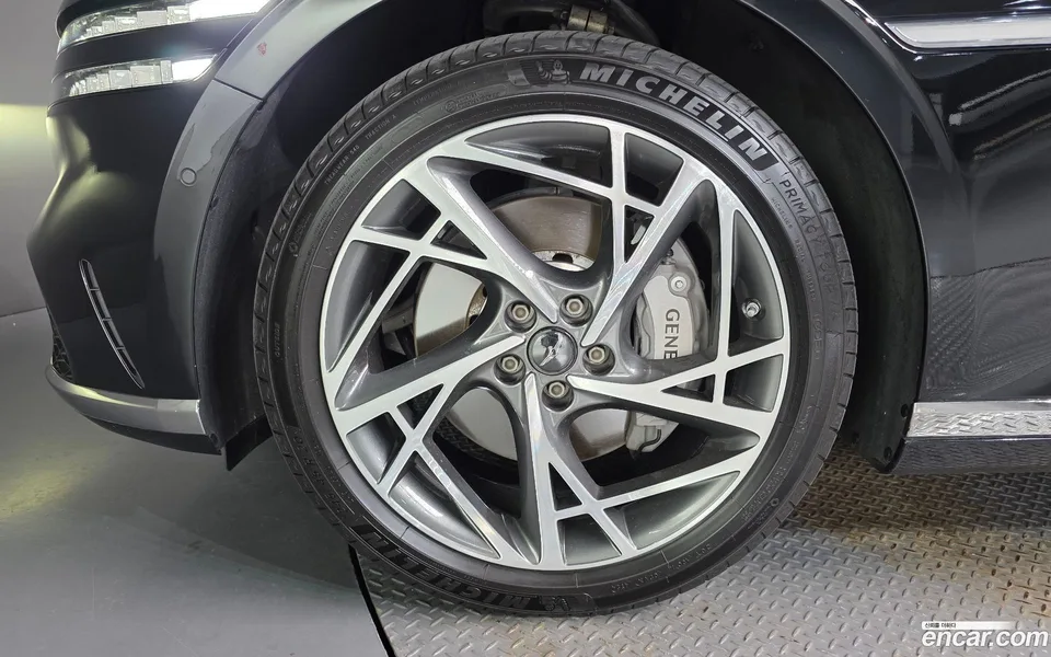 Genesis G90 3.5 AWD 2022 — thumbnail 2