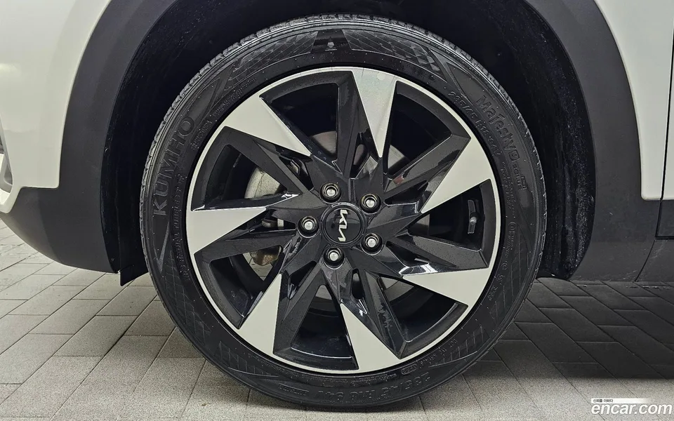 Kia Seltos 1.6 4WD 2022 — thumbnail 2