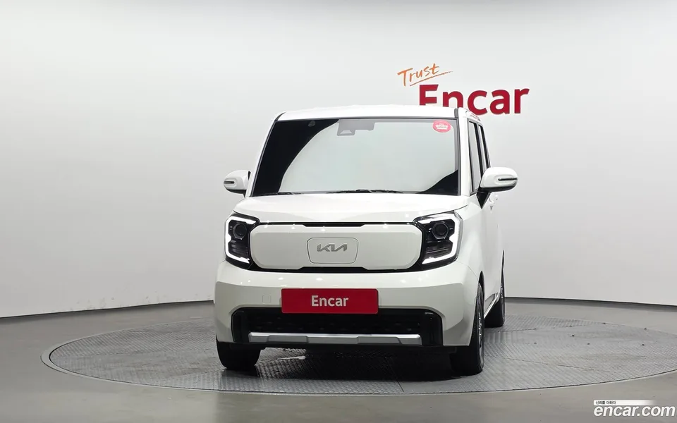 Kia Ray EV 2024 — thumbnail 3