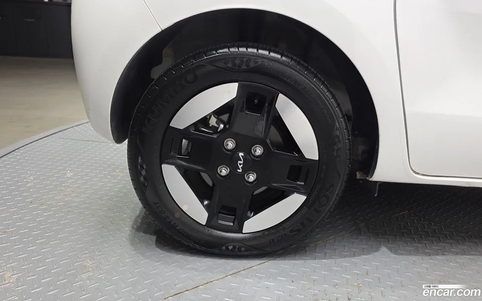 Kia Ray EV 2024 — thumbnail 5