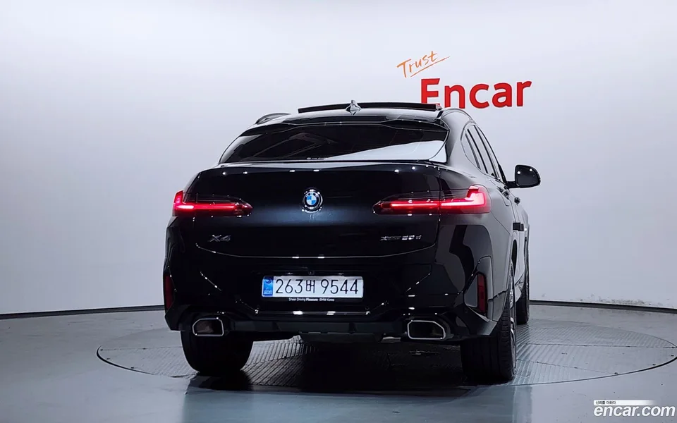 BMW X4 xDrive20d M 2025 — thumbnail 4