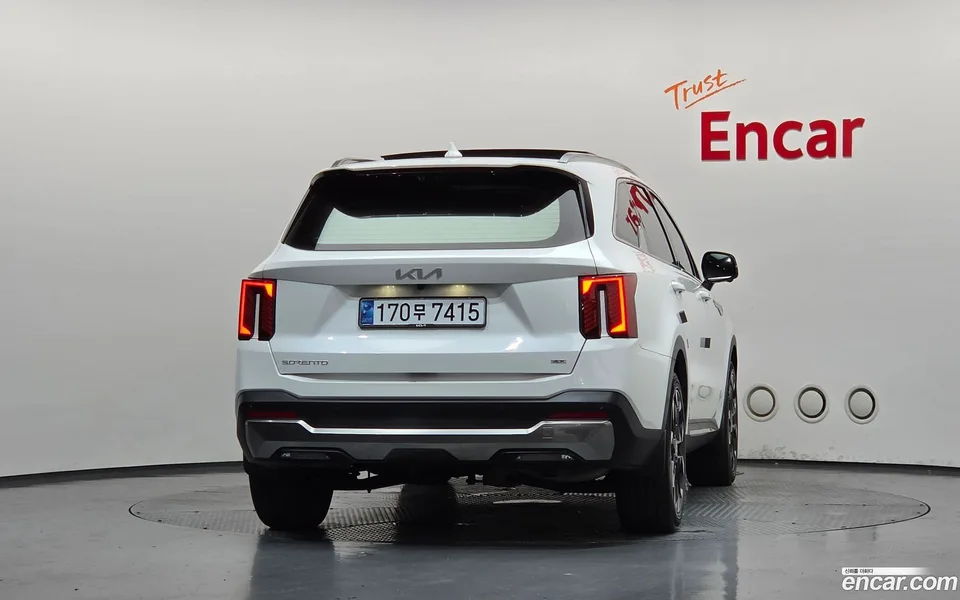 Kia Sorento 2.5T 4WD 2023 — thumbnail 4