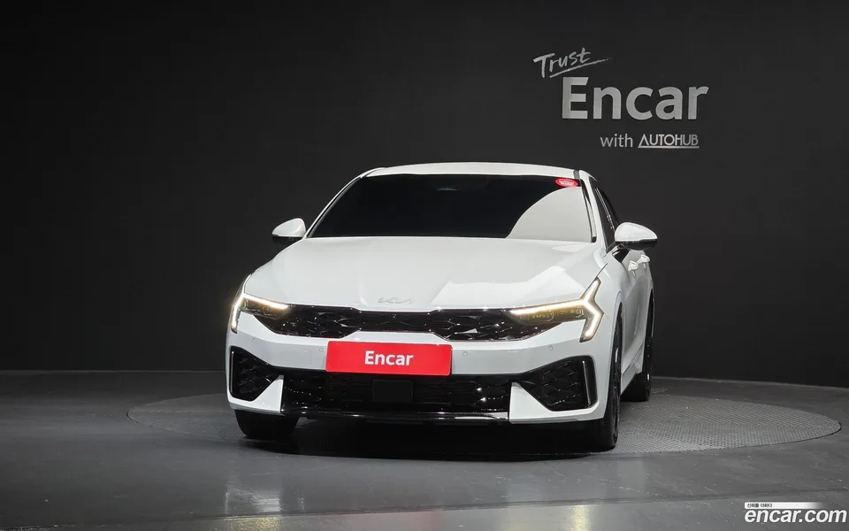 Kia K5 2.0 2024 — thumbnail 3