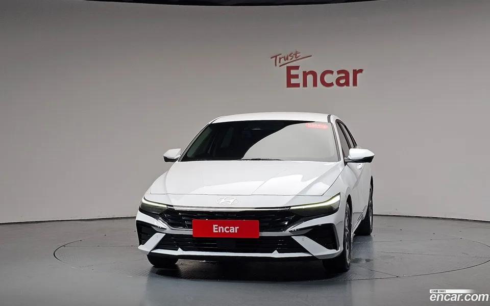 Hyundai Avante CN7 1.6 2023 — thumbnail 3