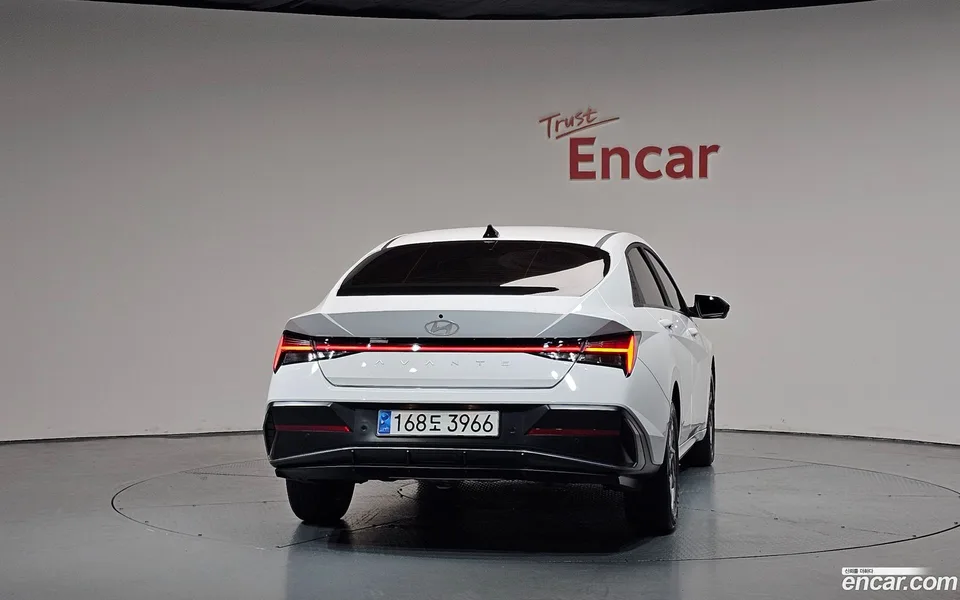 Hyundai Avante CN7 1.6 2023 — thumbnail 4