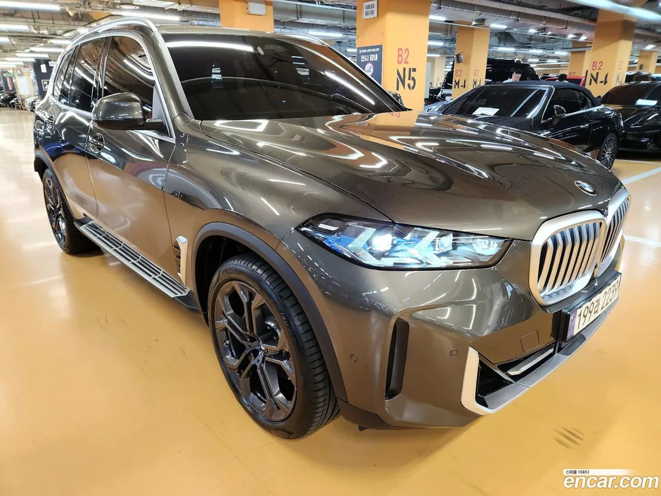 BMW X5 xDrive 40i xLine 2024 — миниатюра 3