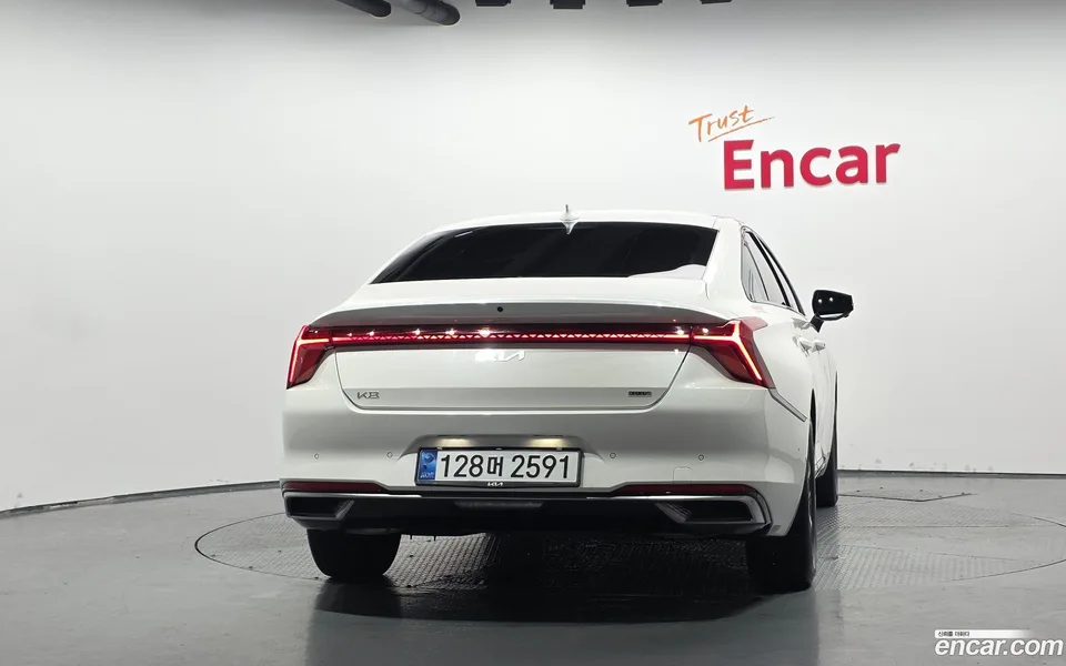 Kia K8 Hybrid 2023 — thumbnail 4