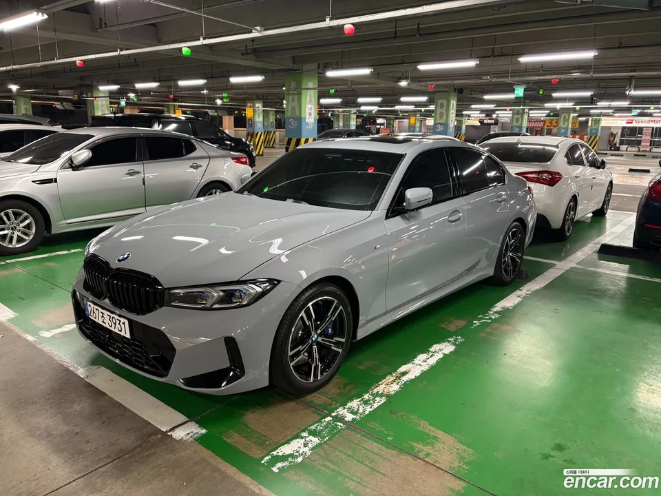 BMW 3 Series 320i M 2026 — thumbnail 3
