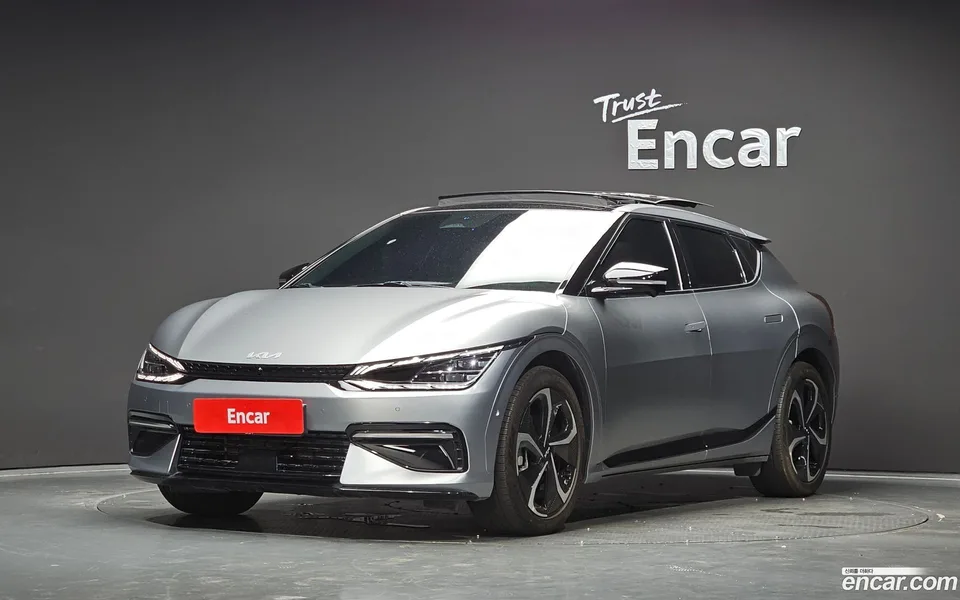 Kia EV6 4WD 2022 — photo 1, buy with delivery to Moscow