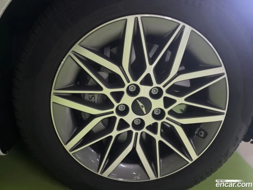 Genesis G80 2.5 2WD 2025 — thumbnail 2
