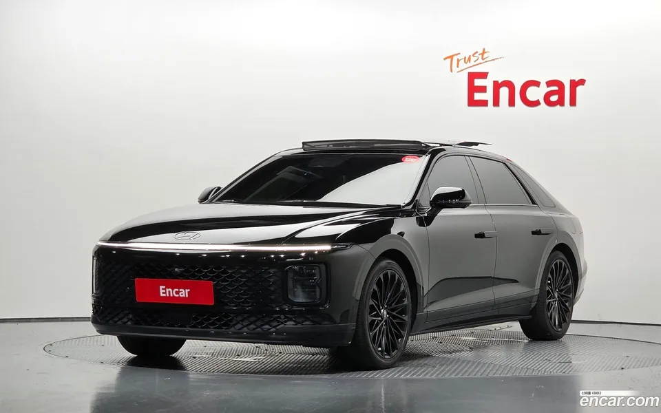 Hyundai Grandeur Hybrid 2023 — photo 1, buy with delivery to Moscow