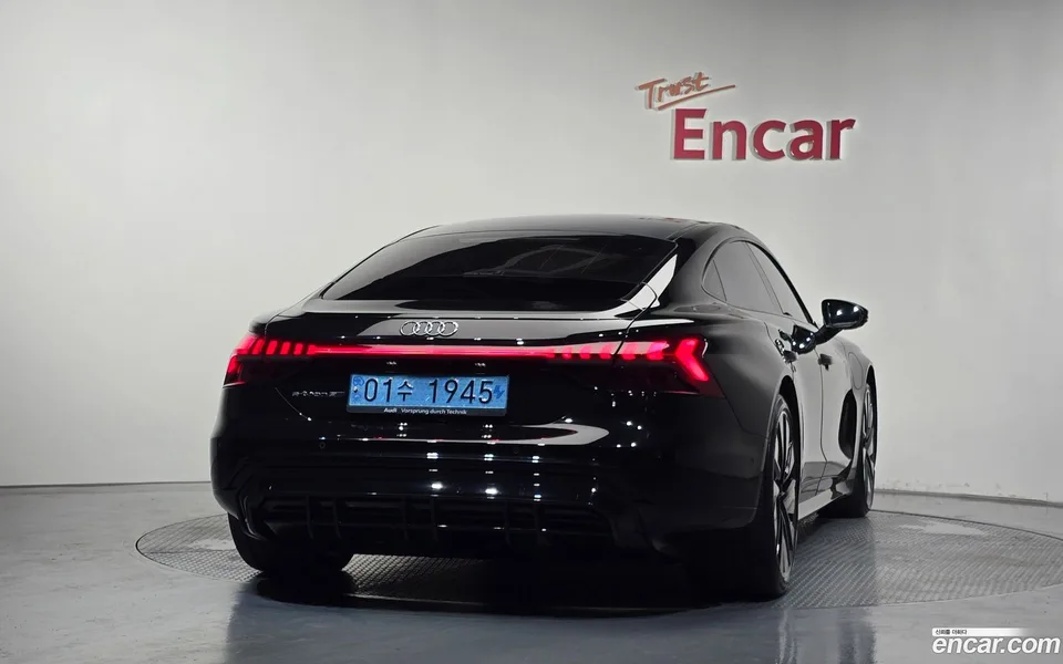 Audi e-tron GT GT 2022 — thumbnail 4