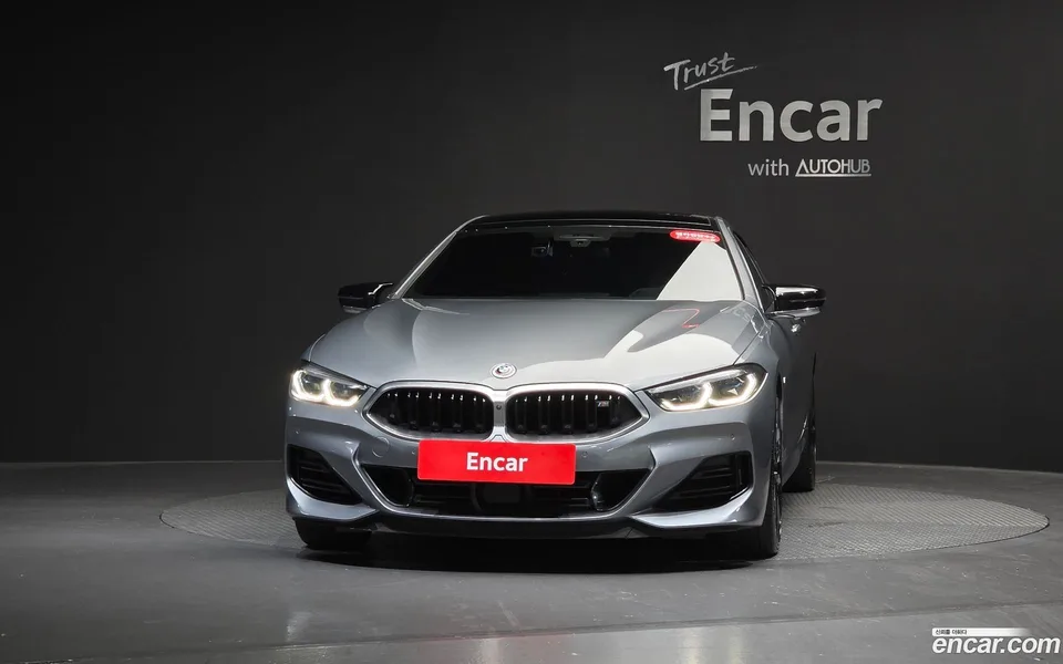 BMW 8 Series M850i xDrive 2023 — миниатюра 3