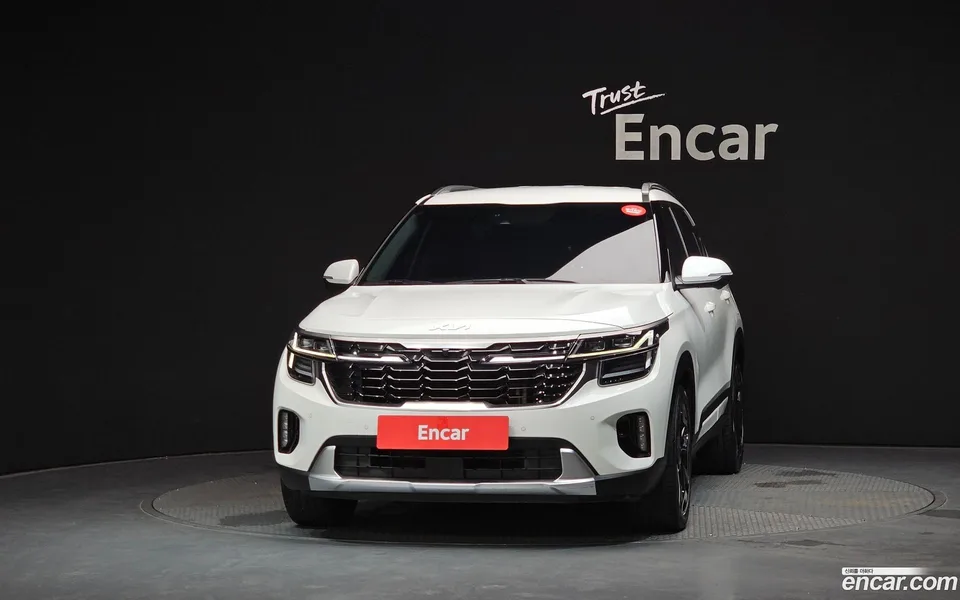 Kia Seltos 1.6 2WD 2023 — thumbnail 3