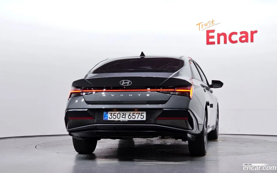 Hyundai Avante CN7 1.6 2025 — thumbnail 4