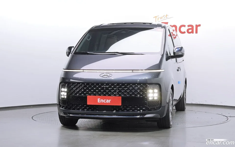 Hyundai Staria 4WD 9 2024 — thumbnail 3