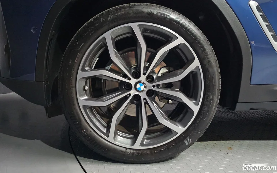 BMW X4 xDrive20i xLine 2025 — миниатюра 5