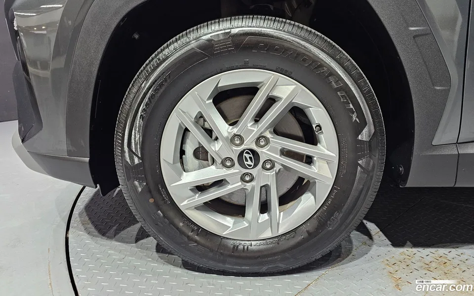 Hyundai Tucson NX4 1.6 2WD 2025 — thumbnail 2
