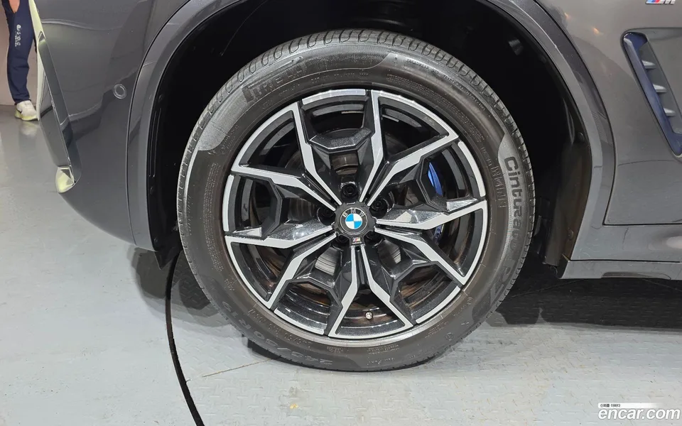 BMW X4 xDrive20i M 2022 — thumbnail 5