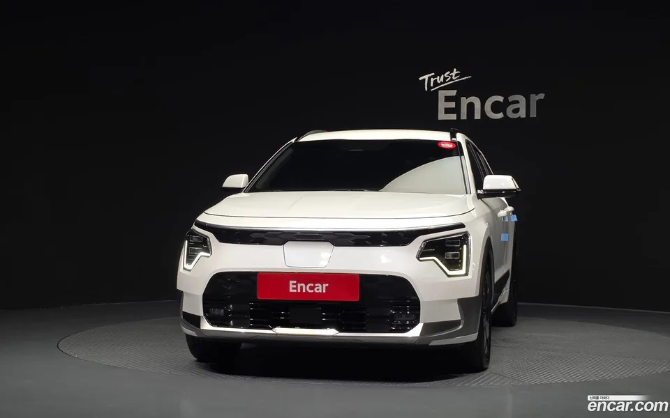 Kia Niro EV 2023 — thumbnail 3