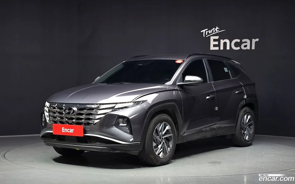 Hyundai Tucson 2.0 4WD 2023 — photo 1, buy with delivery to Moscow