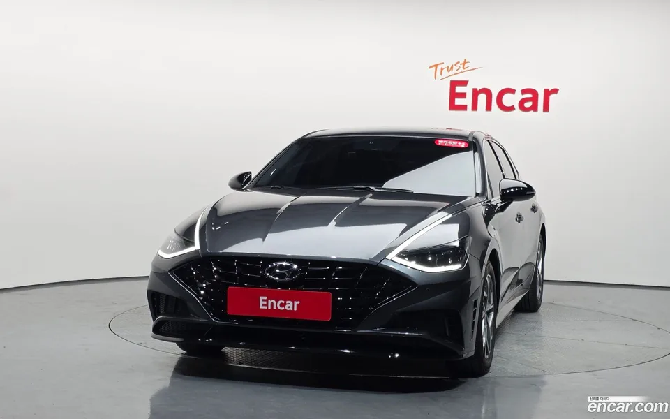 Hyundai Sonata 2.0 2023 — thumbnail 3