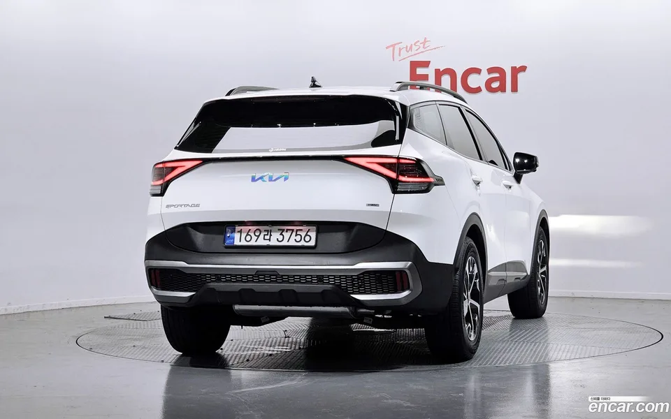Kia Sportage Hybrid 2WD 2022 — thumbnail 4