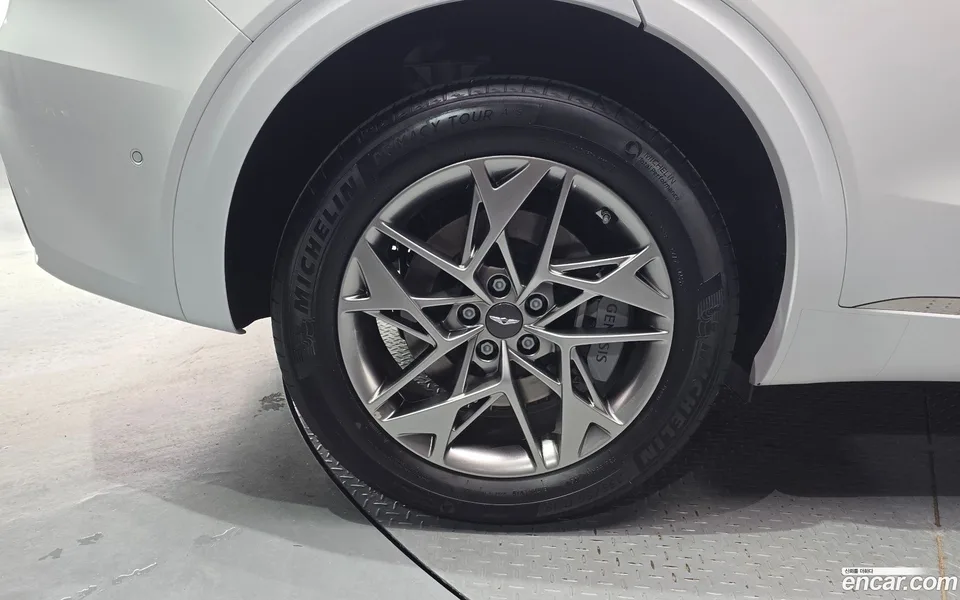 Genesis GV70 2.5T 2WD 2022 — thumbnail 2