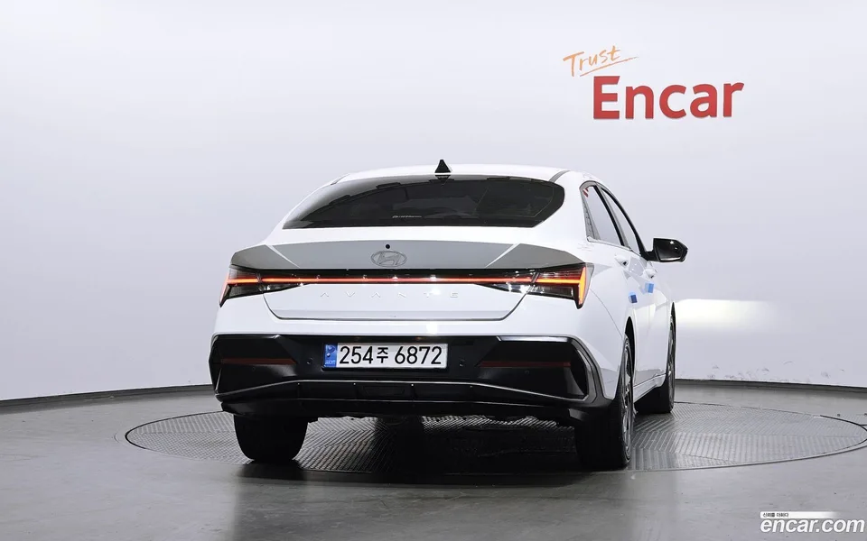 Hyundai Avante CN7 1.6 2024 — thumbnail 4