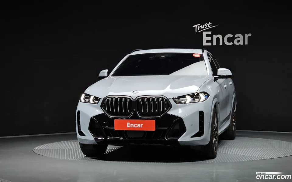 BMW X6 xDrive30d M 2025 — thumbnail 3
