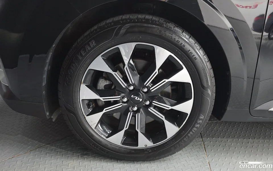Kia Carnival 9 2022 — thumbnail 5