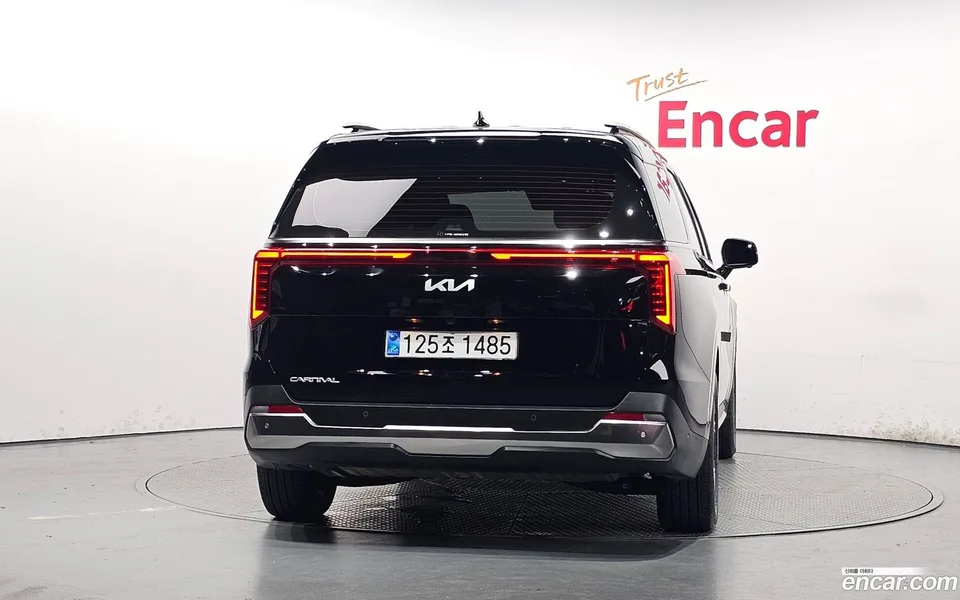 Kia Carnival 7 2025 — thumbnail 4