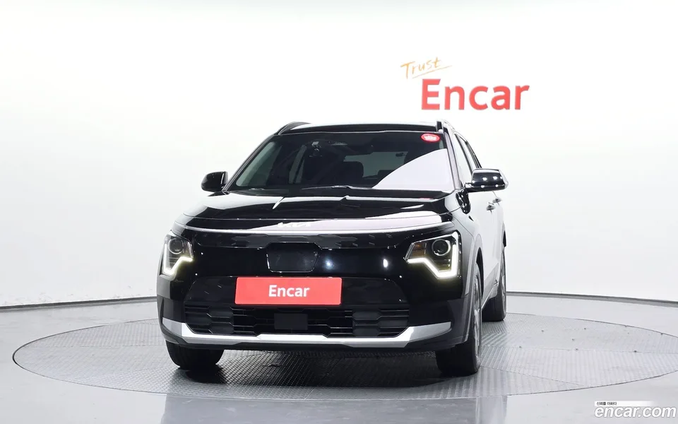 Kia Niro EV 2023 — thumbnail 3