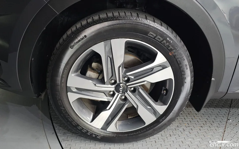 Kia Sorento HEV 1.6 2WD 2022 — thumbnail 2