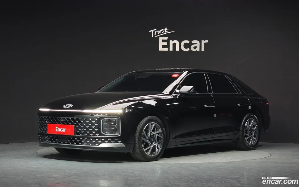Hyundai Grandeur 3.5 2WD 2022 — photo 1, buy with delivery to Moscow