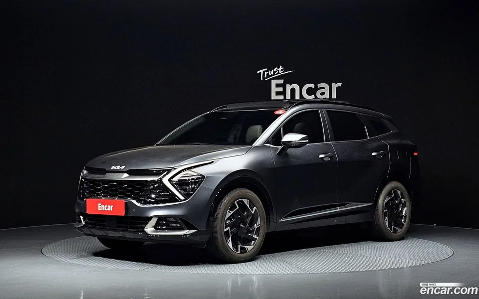 Kia Sportage 1.6 2WD 2022 — photo 1, buy with delivery to Moscow