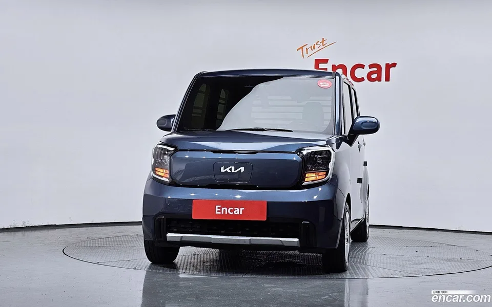 Kia Ray EV 2023 — thumbnail 3