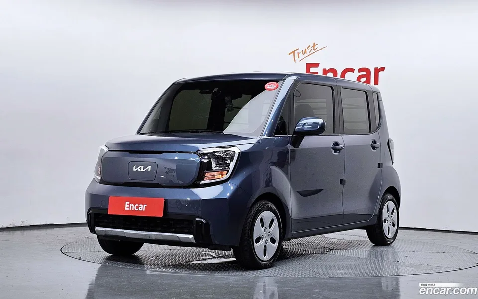 Kia Ray EV 2023 — photo 1, buy with delivery to Moscow