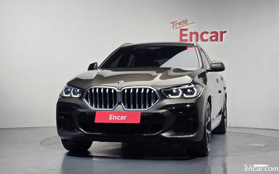 BMW X6 xDrive40i M 2023 — thumbnail 3