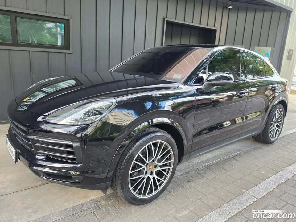 Porsche Cayenne 3.0 2022 — thumbnail 3