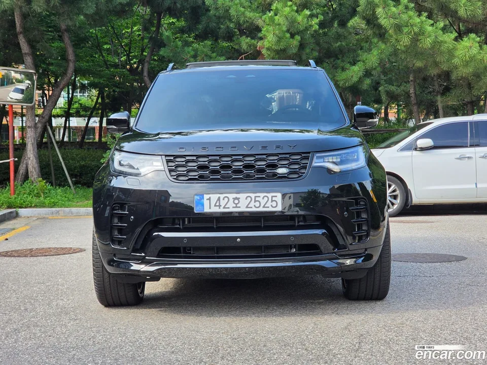 Land Rover Discovery D350 HSE 2025 — thumbnail 3