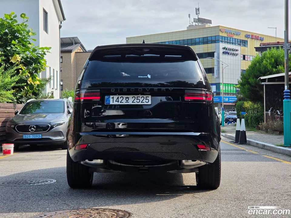 Land Rover Discovery D350 HSE 2025 — thumbnail 4