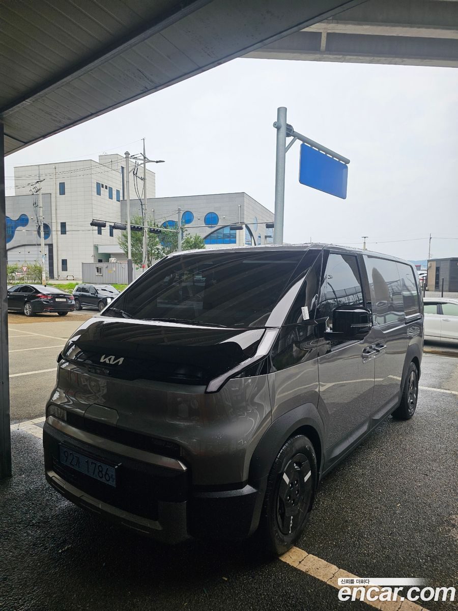 Kia PV5 2026 — 4