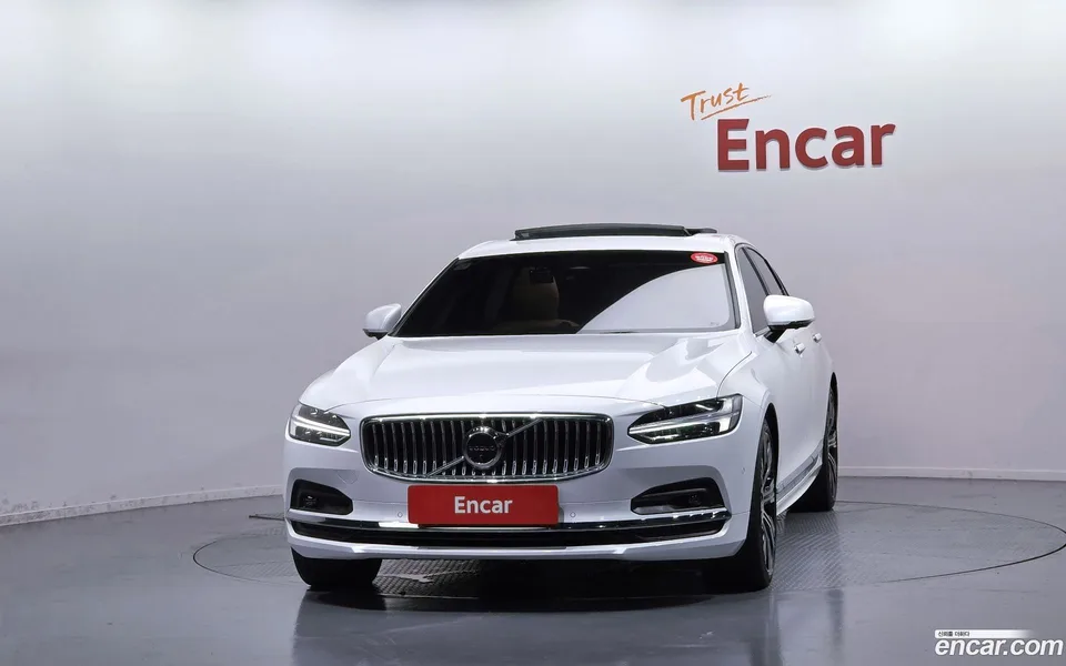 Volvo S90 B6 AWD 2022 — thumbnail 3