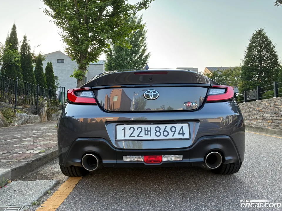 Toyota GR86 2.4 2025 — thumbnail 4