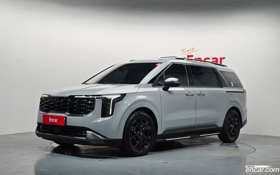 Kia Carnival 9 2024 — photo 1, buy with delivery to Moscow